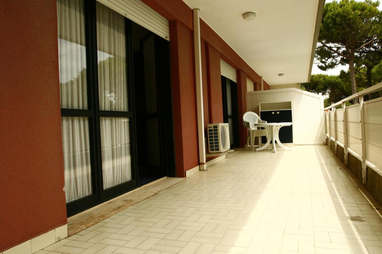 Residence La Meridiana ลินญาโน ซับเบียโดโร ภายนอก รูปภาพ