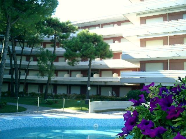 Residence La Meridiana ลินญาโน ซับเบียโดโร ภายนอก รูปภาพ