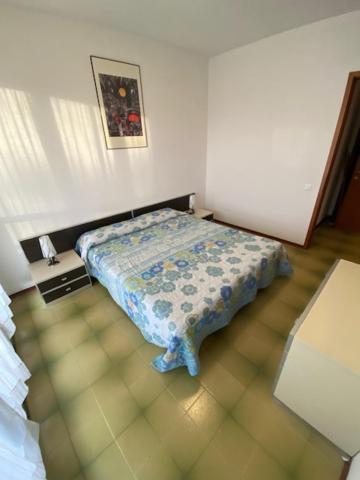 Residence La Meridiana ลินญาโน ซับเบียโดโร ภายนอก รูปภาพ