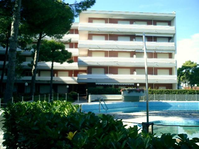 Residence La Meridiana ลินญาโน ซับเบียโดโร ภายนอก รูปภาพ